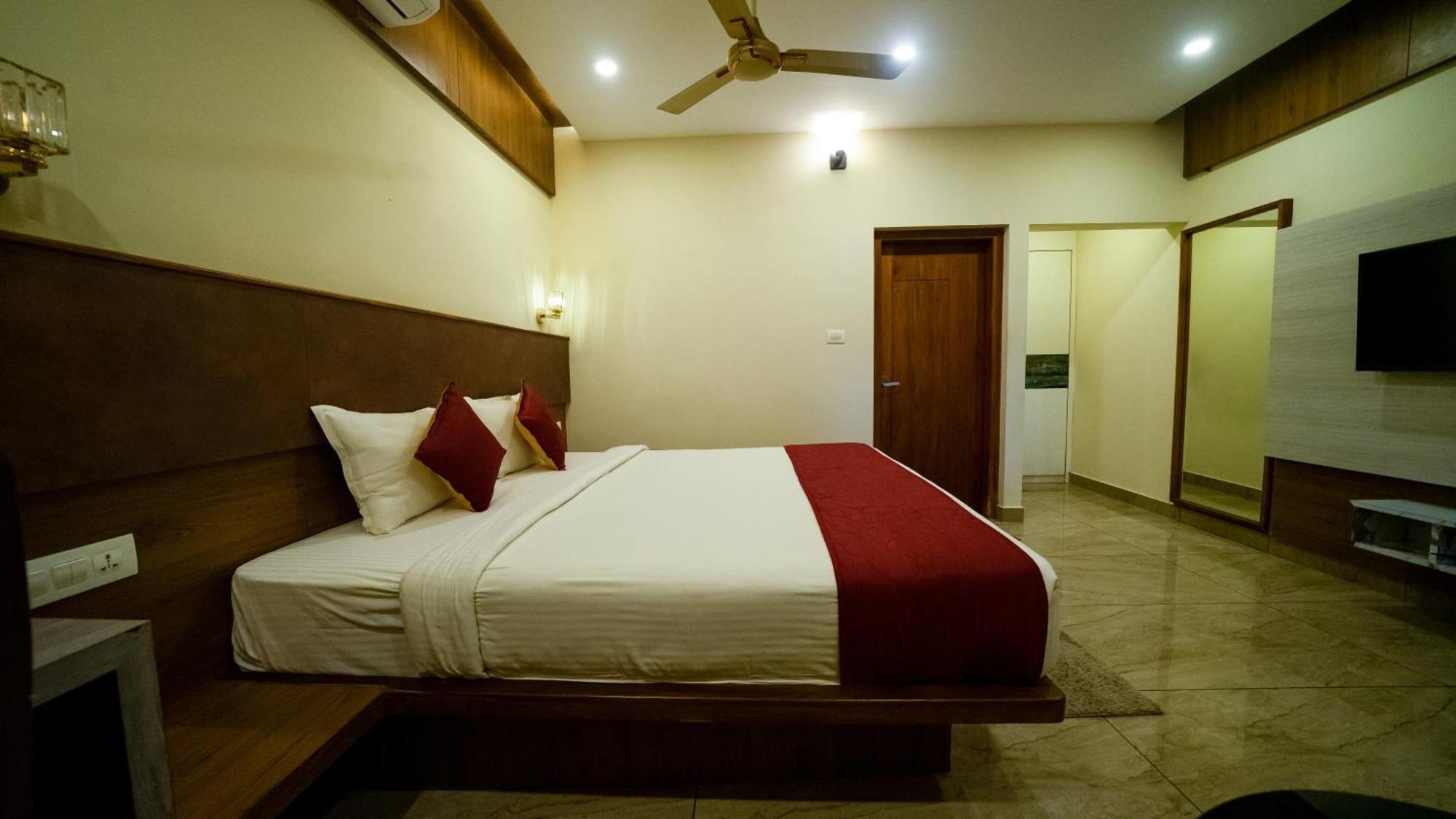 Vythiri Holiday Resort, Wayanad 외부 사진