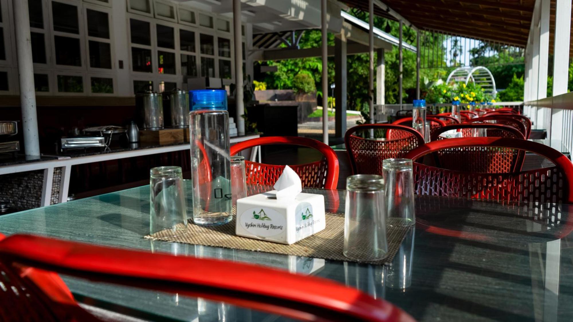 Vythiri Holiday Resort, Wayanad 외부 사진