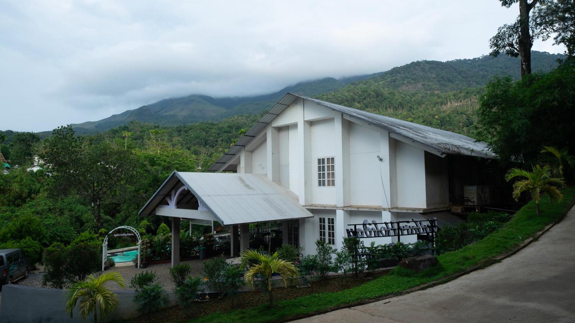 Vythiri Holiday Resort, Wayanad 외부 사진