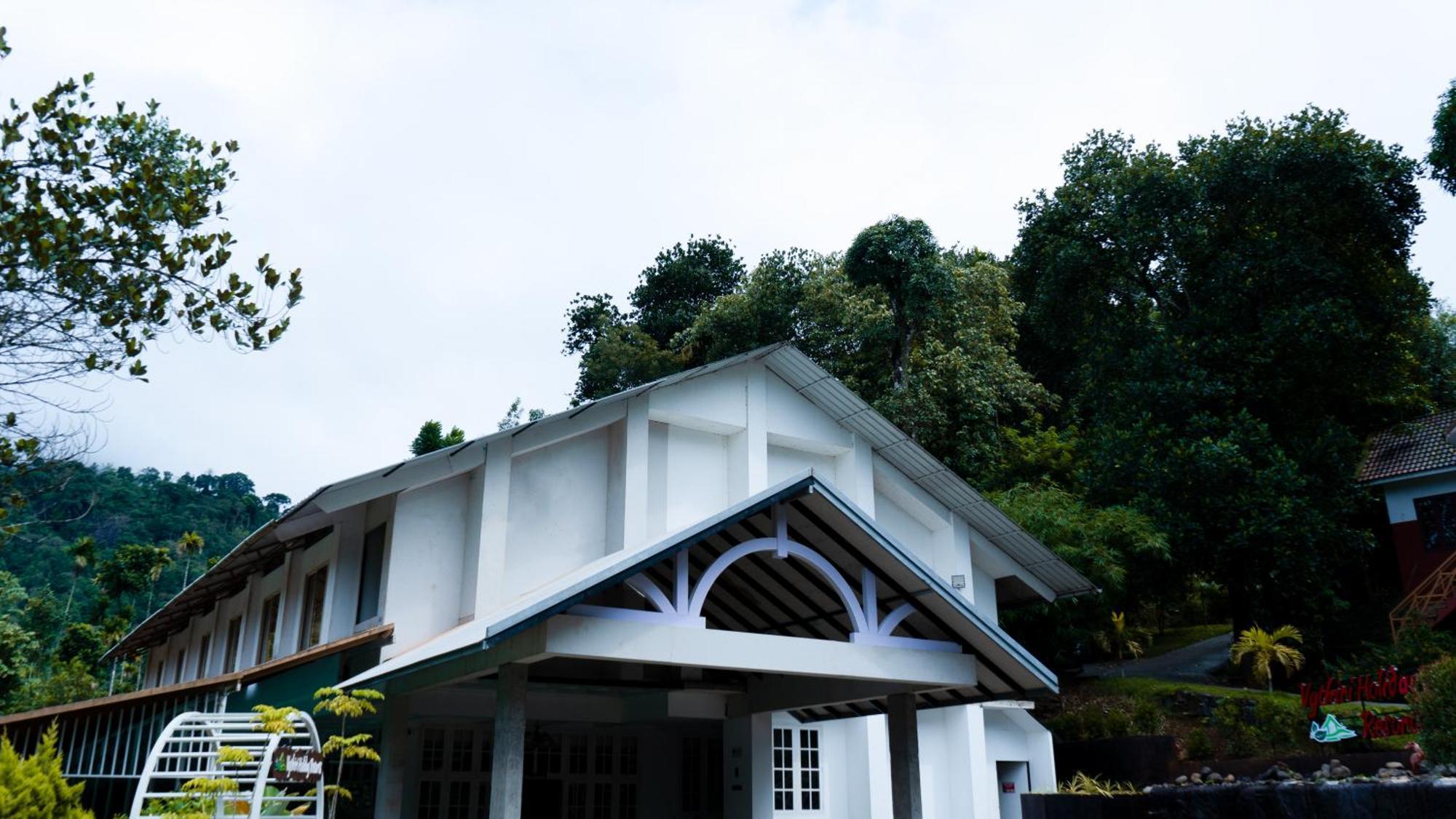 Vythiri Holiday Resort, Wayanad 외부 사진