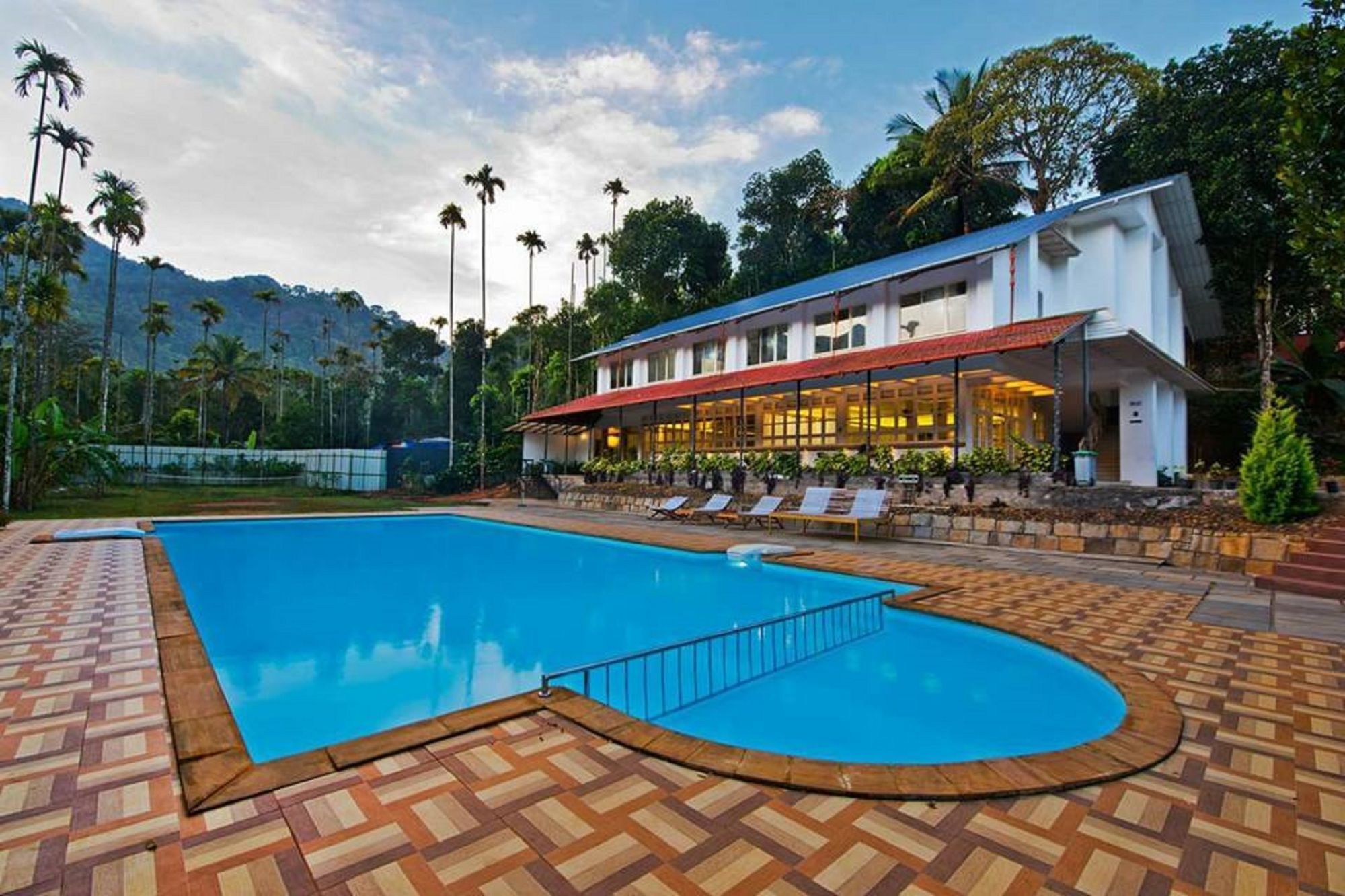 Vythiri Holiday Resort, Wayanad 외부 사진